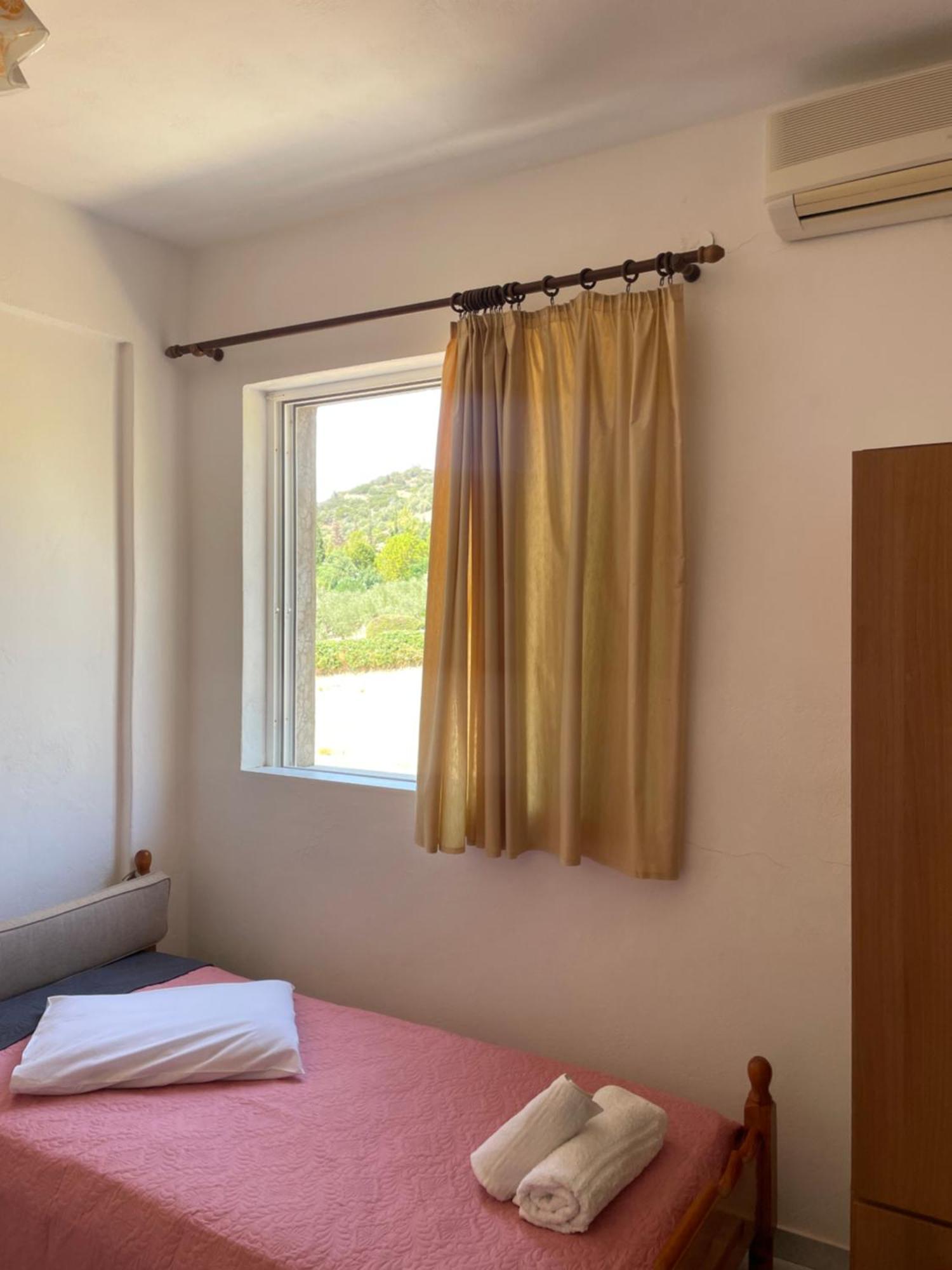 Tasos Manaritsas Rooms Khronia Ngoại thất bức ảnh